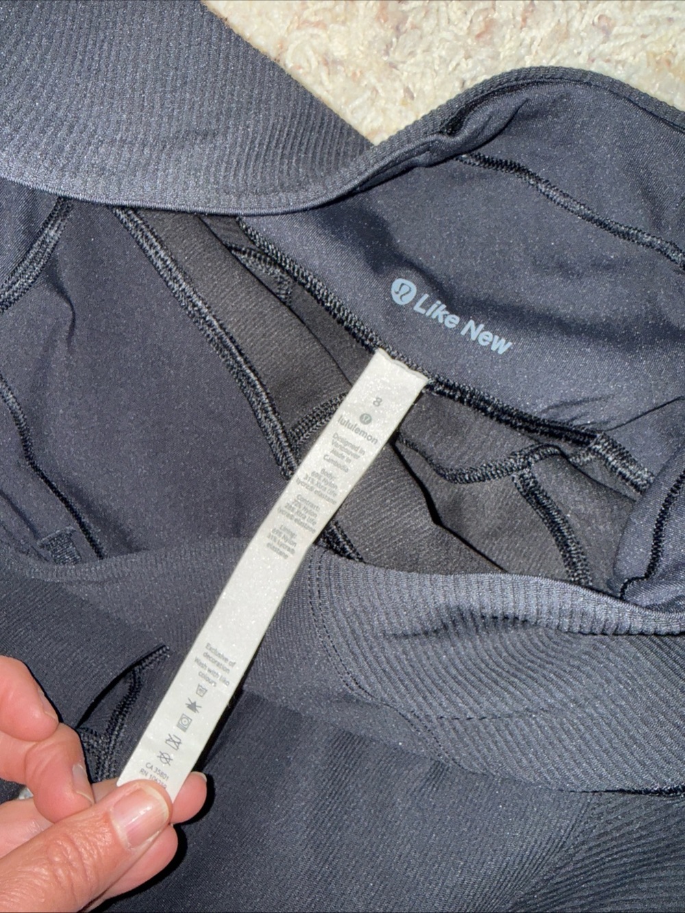 Lululemon Trail Trekker High Rise Cargo Leggings Size 8 Black - Picture 9 of 9